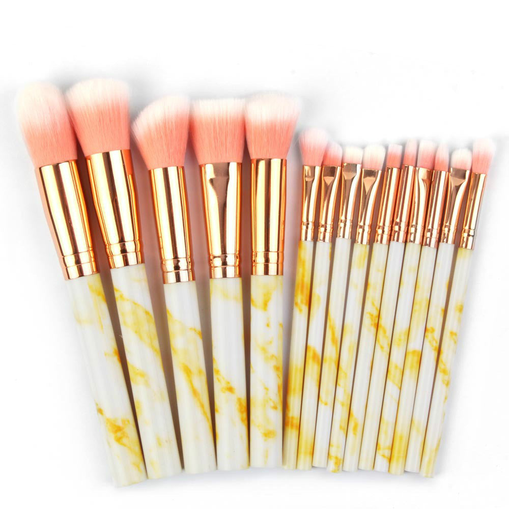 Set of 15 marbling makeup brushes